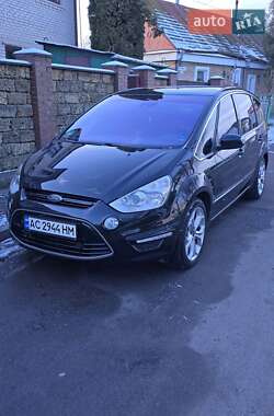 Минивэн Ford S-Max 2014 в 