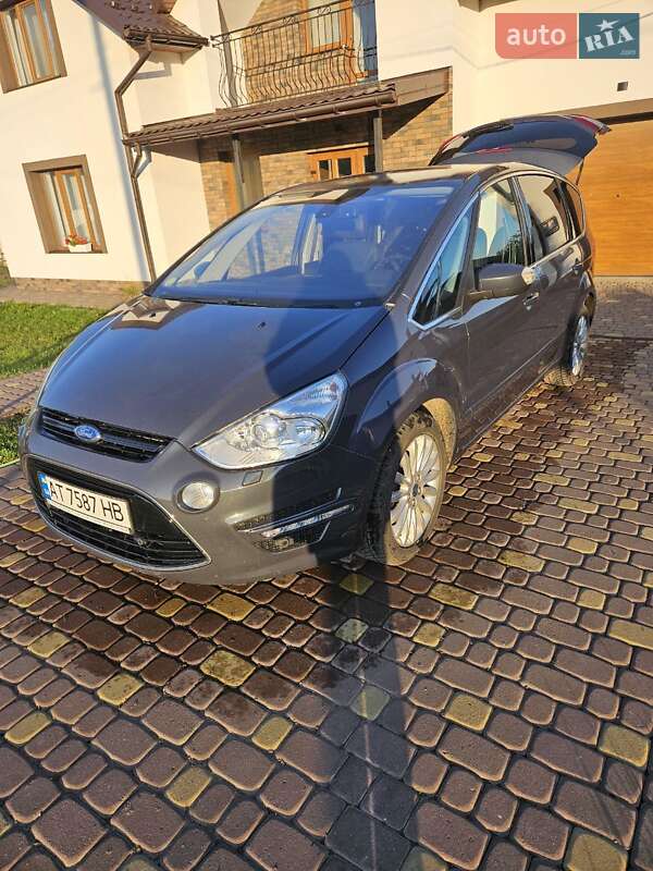 Мінівен Ford S-Max 2013 в Снятині