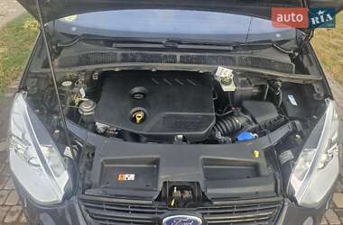 Мінівен Ford S-Max 2013 в 
