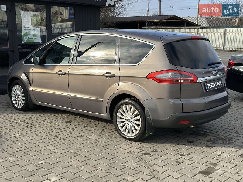 Мінівен Ford S-Max 2011 в Чернівцях фото 14 Мінівен Ford S-Max 2011 в Чернівцях