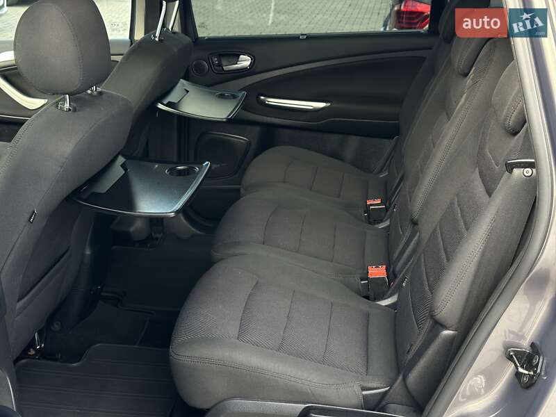 Мінівен Ford S-Max 2011 в Чернівцях фото 25 Мінівен Ford S-Max 2011 в Чернівцях