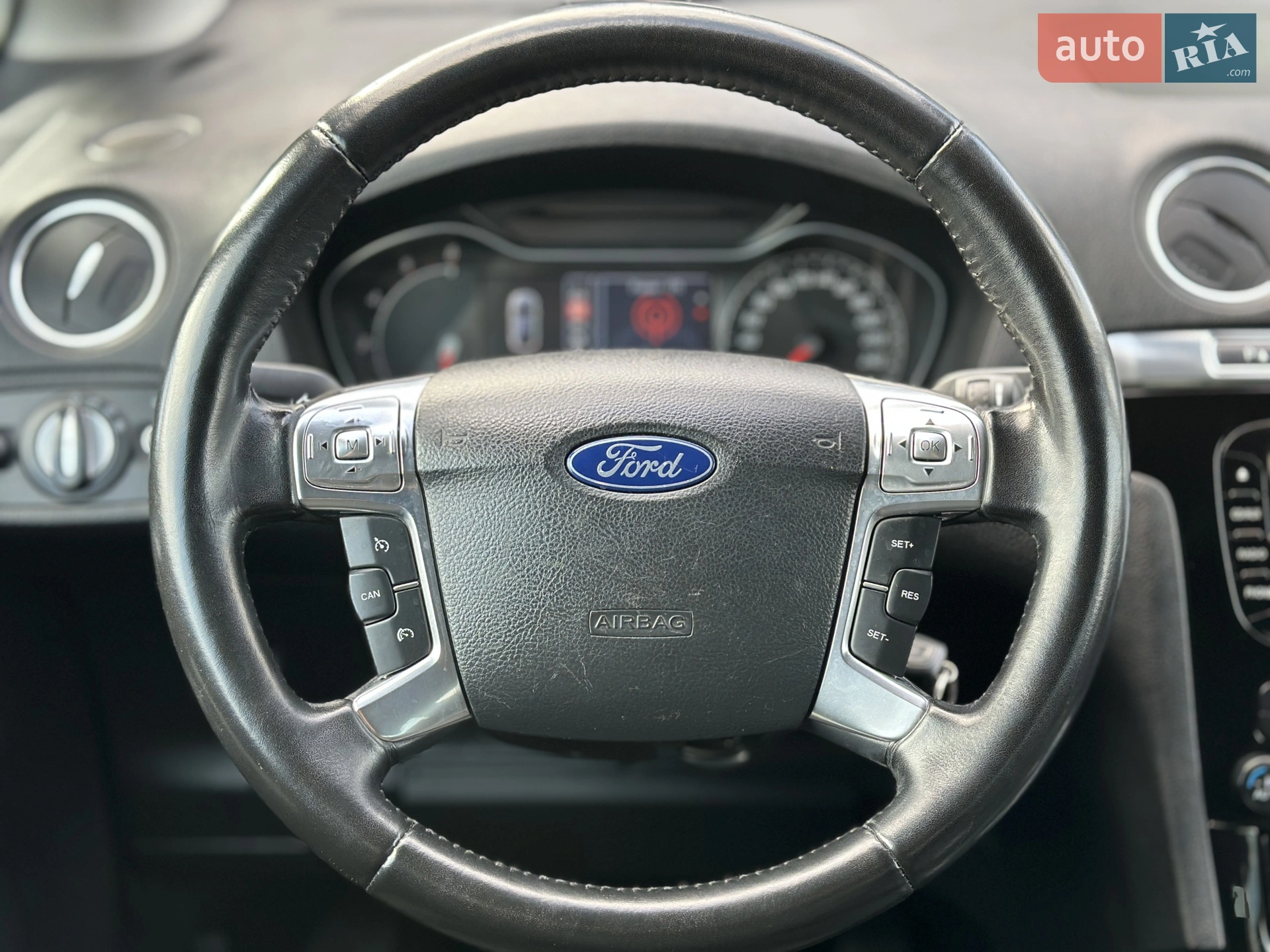 2011 Ford S-MAX - мініатюра 28