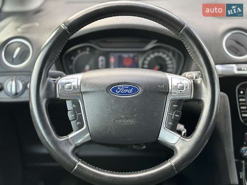 Мінівен Ford S-Max 2011 в Чернівцях фото 28 Мінівен Ford S-Max 2011 в Чернівцях