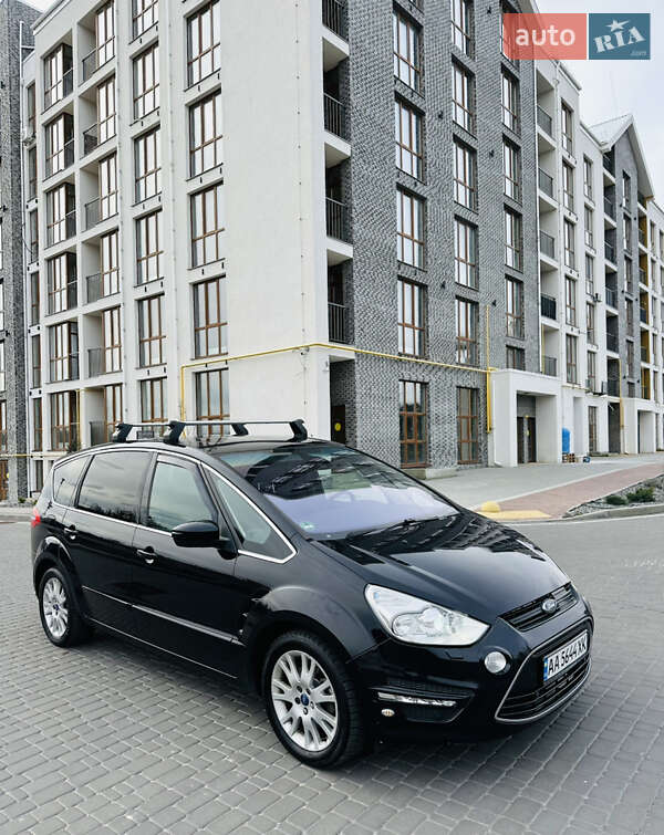 Минивэн Ford S-Max 2012 в Буче