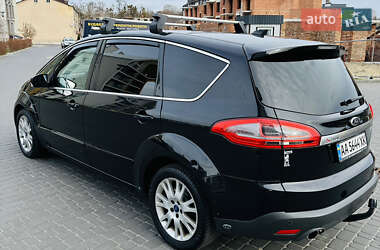 Минивэн Ford S-Max 2012 в 