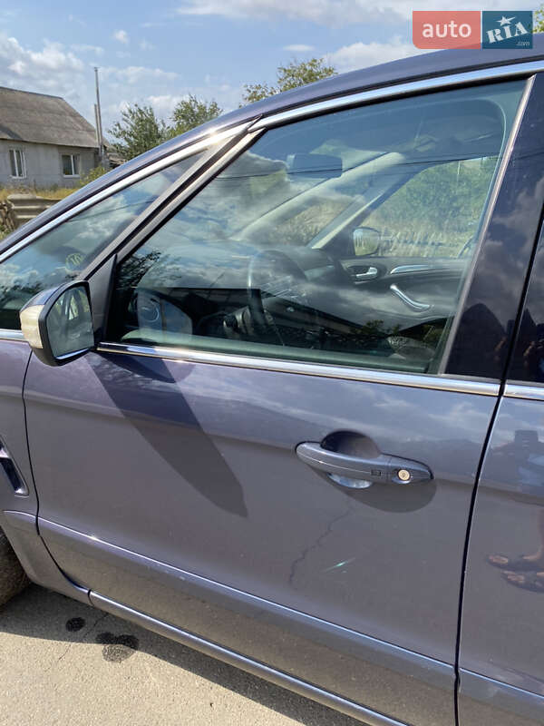Мінівен Ford S-Max 2014 в Южному