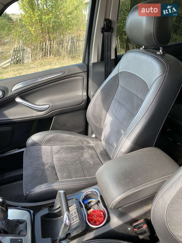 Мінівен Ford S-Max 2014 в Южному