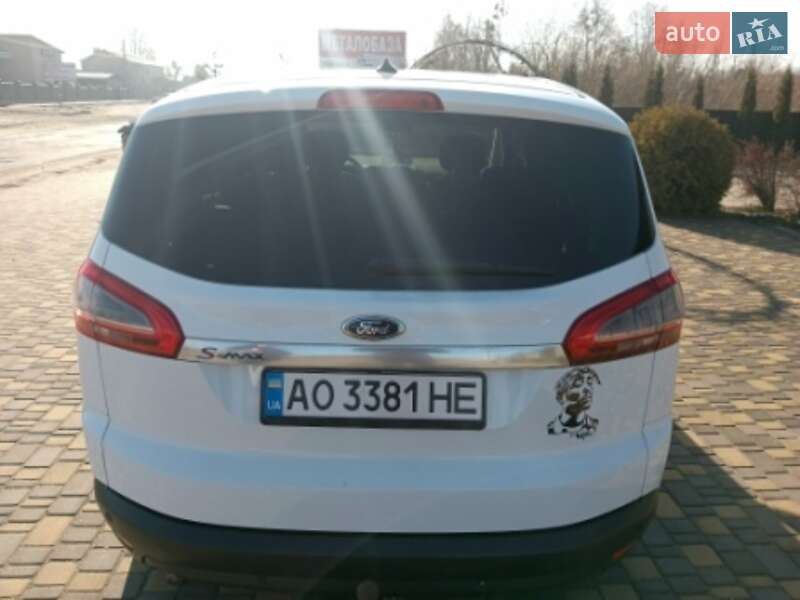 Минивэн Ford S-Max 2012 в Дубровице