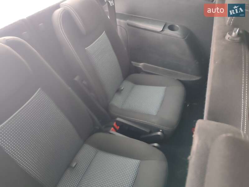 Минивэн Ford S-Max 2013 в Луцке