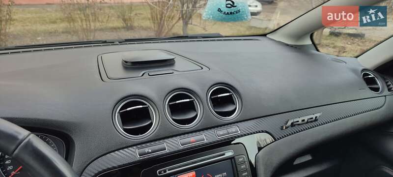 Минивэн Ford S-Max 2012 в Черкассах