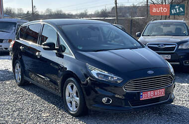 Минивэн Ford S-Max 2016 в Ровно