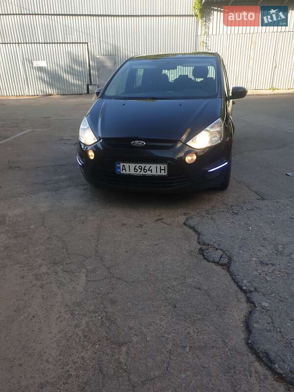 Минивэн Ford S-Max 2010 в Боярке