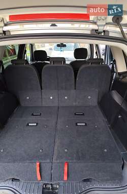 Мінівен Ford S-Max 2009 в 