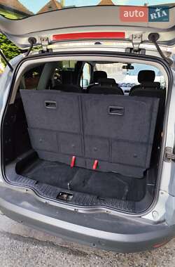Мінівен Ford S-Max 2009 в 