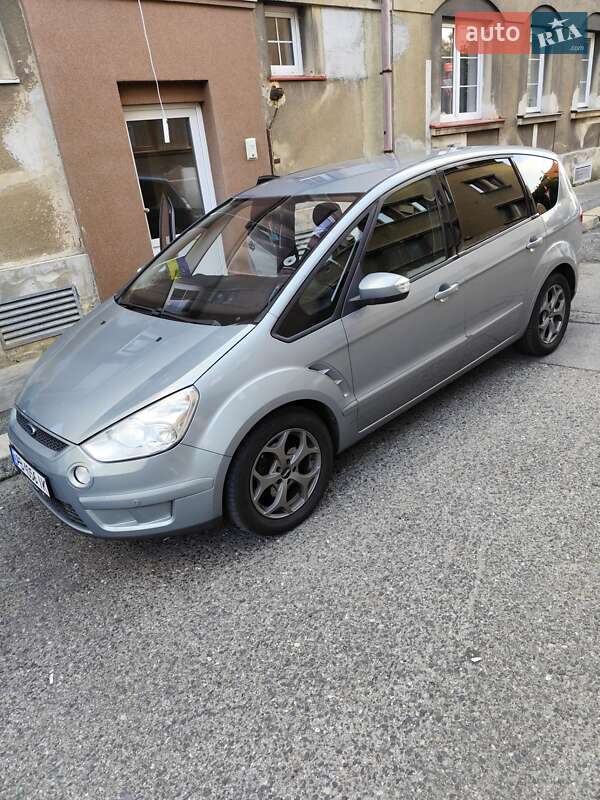 Минивэн Ford S-Max 2009 в Сумах