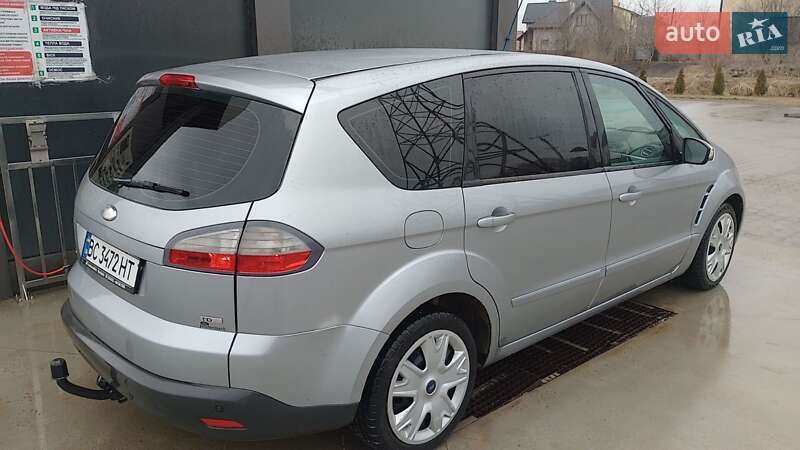 Минивэн Ford S-Max 2006 в Тлумаче
