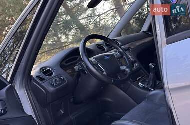 Минивэн Ford S-Max 2009 в 