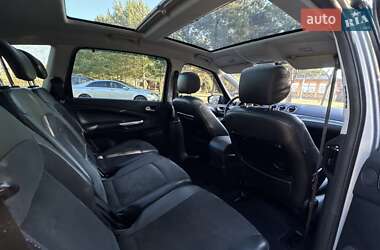 Минивэн Ford S-Max 2009 в 