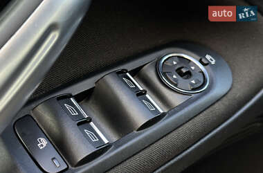 Мінівен Ford S-Max 2013 в 