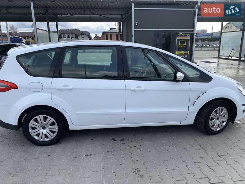 Минивэн Ford S-Max 2013 в Луцке