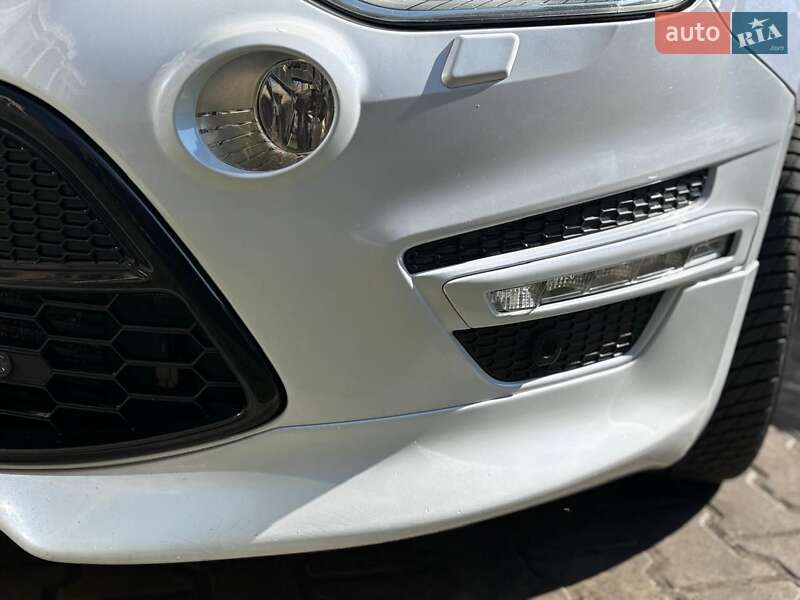 Мінівен Ford S-Max 2014 в Житомирі
