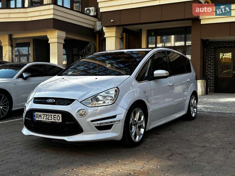 Мінівен Ford S-Max 2014 в Житомирі