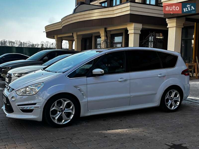 Мінівен Ford S-Max 2014 в Житомирі