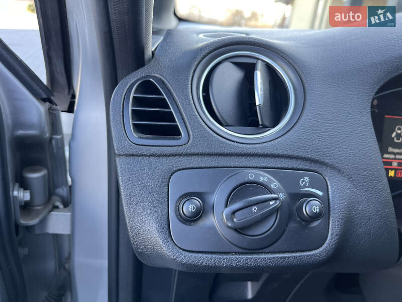 Минивэн Ford S-Max 2013 в Коломые