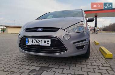 Минивэн Ford S-Max 2012 в 