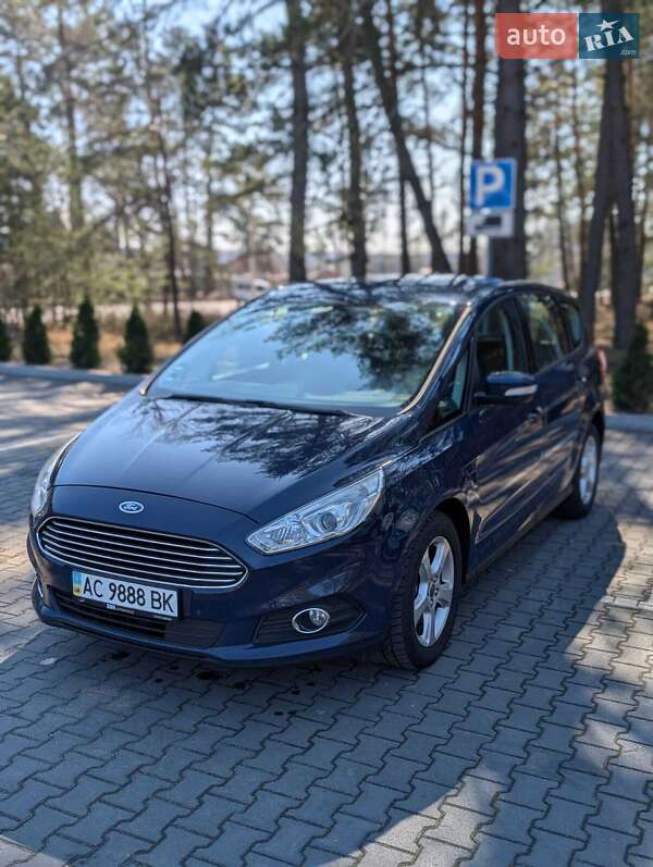 Мінівен Ford S-Max 2017 в Маневичах
