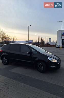 Минивэн Ford S-Max 2013 в 