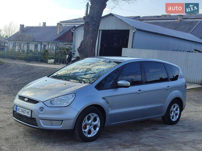 Минивэн Ford S-Max 2007 в 