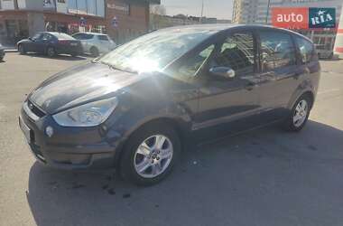 Минивэн Ford S-Max 2009 в 