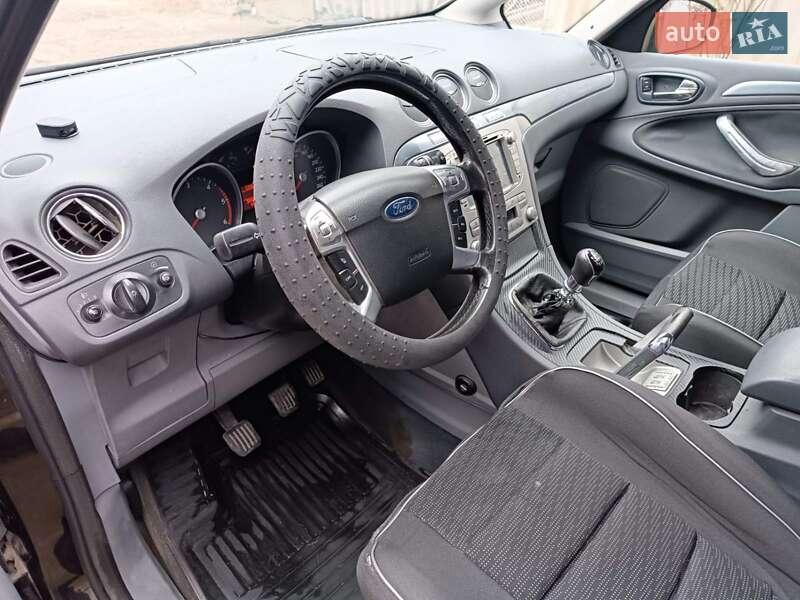 Минивэн Ford S-Max 2007 в Николаеве фото 19 Минивэн Ford S-Max 2007 в Николаеве