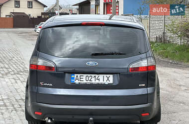 Минивэн Ford S-Max 2006 в 