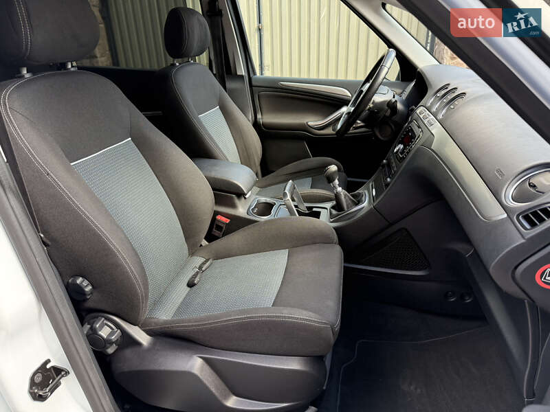 Минивэн Ford S-Max 2013 в Тернополе