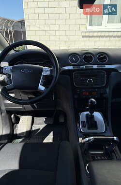 Минивэн Ford S-Max 2010 в 