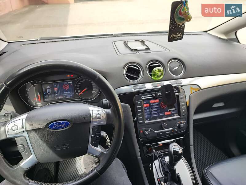 Мінівен Ford S-Max 2012 в Чернігові