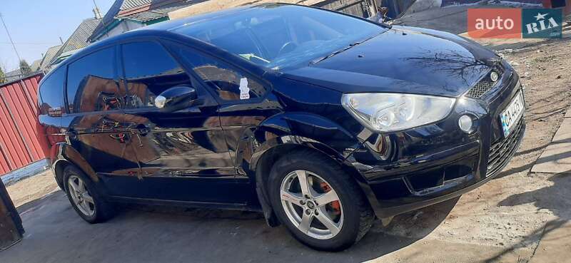 Минивэн Ford S-Max 2006 в Золотоноше