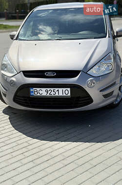 Минивэн Ford S-Max 2011 в 