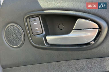 Минивэн Ford S-Max 2011 в 