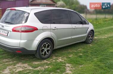 Мінівен Ford S-Max 2011 в 