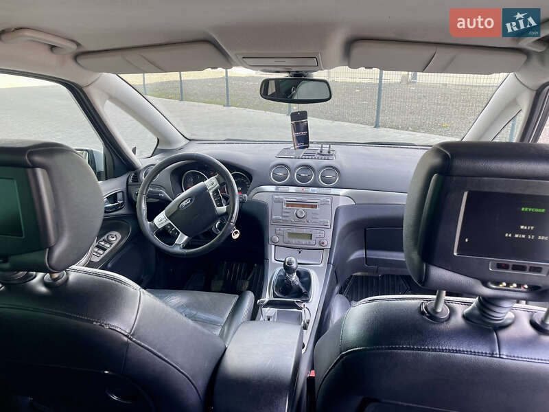 Минивэн Ford S-Max 2006 в Мукачево