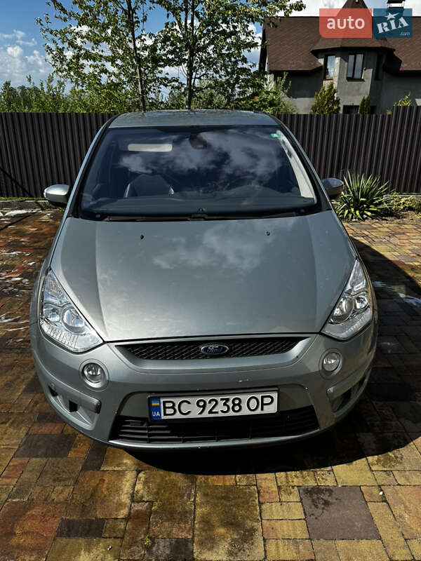 Минивэн Ford S-Max 2009 в 