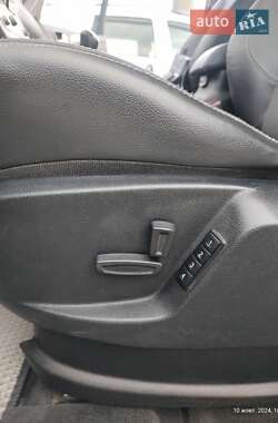 Минивэн Ford S-Max 2010 в 