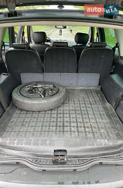 Минивэн Ford S-Max 2006 в 