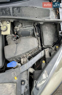 Минивэн Ford S-Max 2006 в 