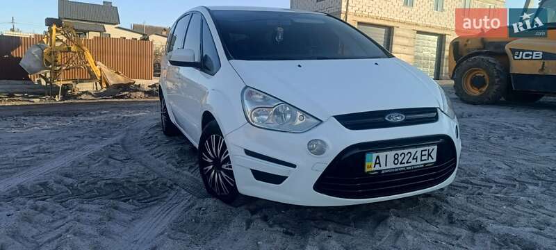 Мінівен Ford S-Max 2013 в Хмільнику