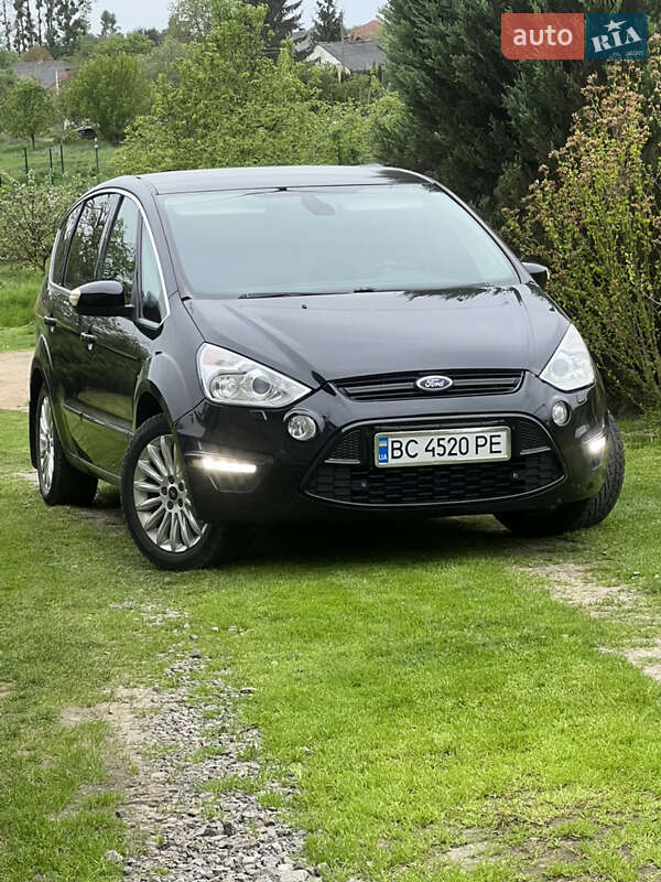Ford S-Max 2010