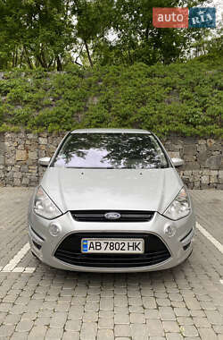 Минивэн Ford S-Max 2011 в 